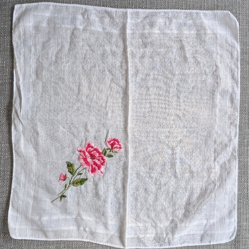 Pair Of Hankies With Embroidered Roses - Picture 2 of 3